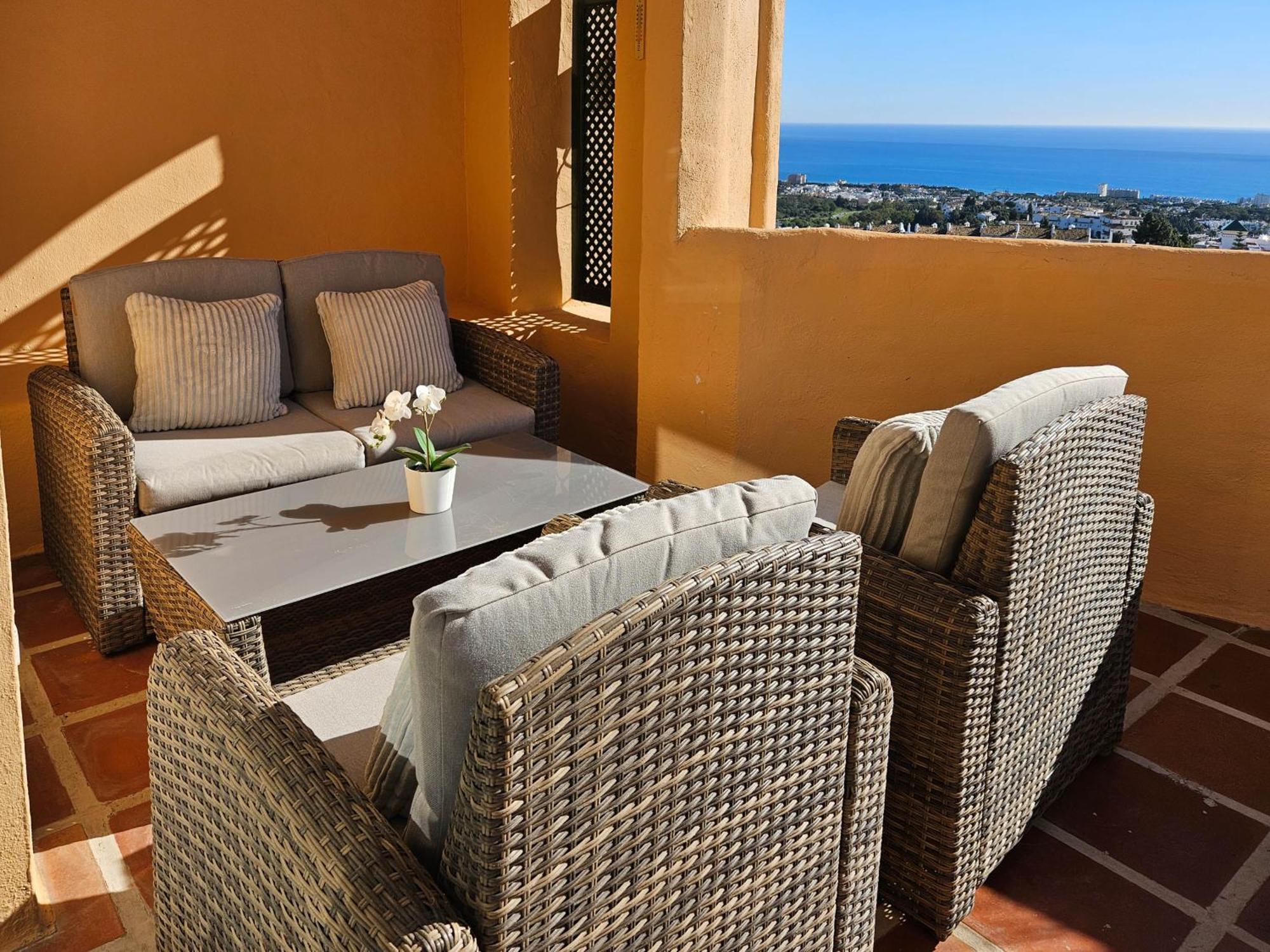 3 Bedroom Penthouse Apartment In Calahonda MIJAS COSTA Esterno foto